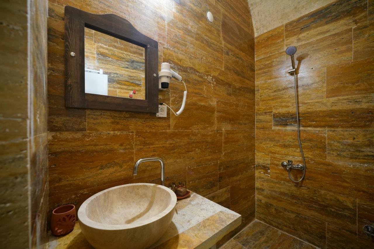 Tibet Stone House Hotell Nevşehir Exteriör bild
